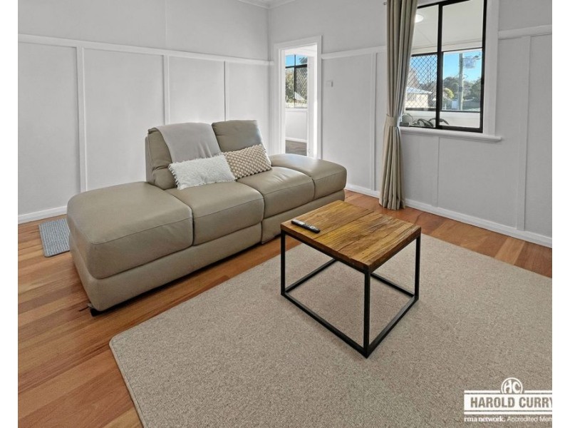 13 High Street, Tenterfield NSW 2372