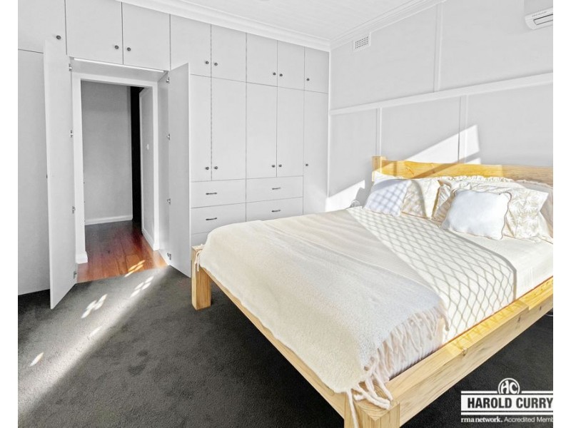 13 High Street, Tenterfield NSW 2372