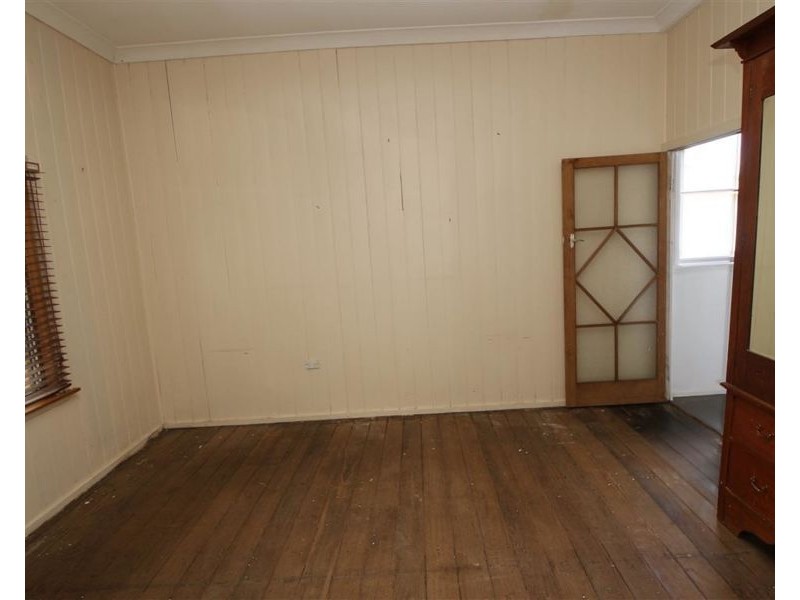 105 Martin Street, Tenterfield NSW 2372
