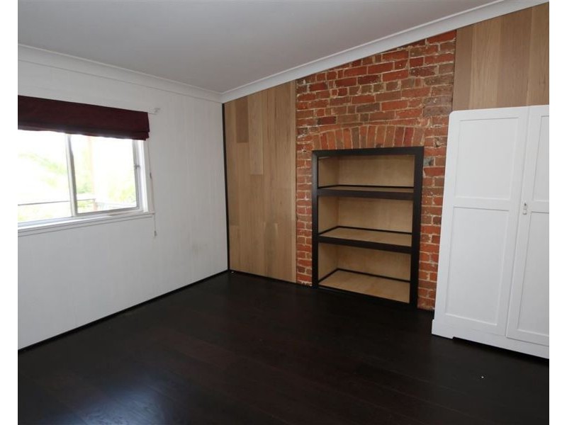 105 Martin Street, Tenterfield NSW 2372
