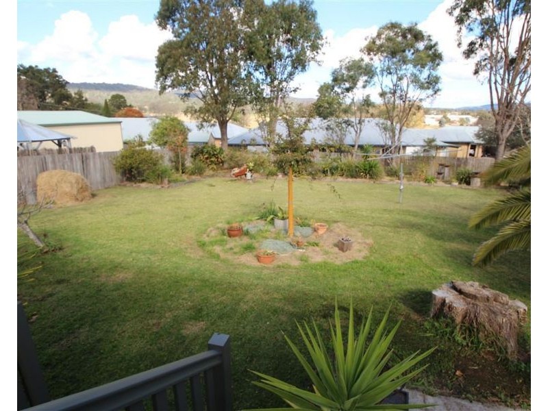 105 Martin Street, Tenterfield NSW 2372