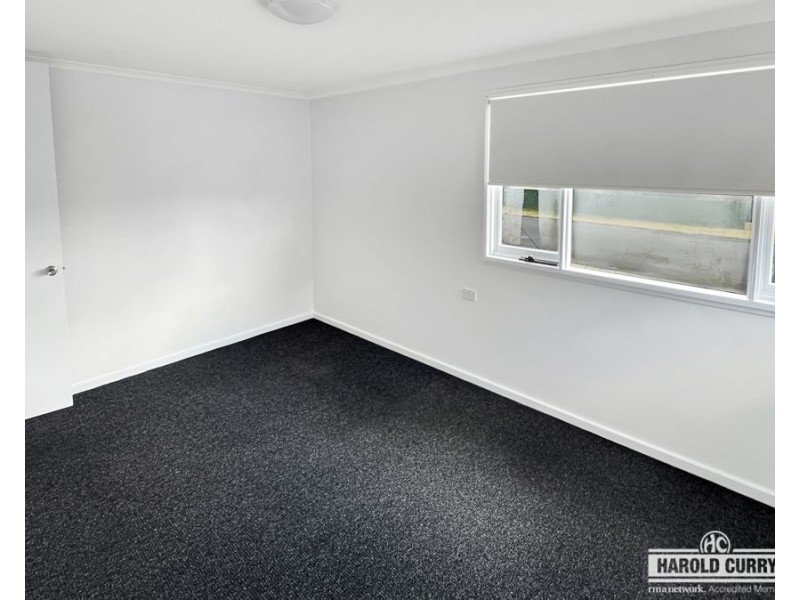 63 Logan Street, Tenterfield NSW 2372