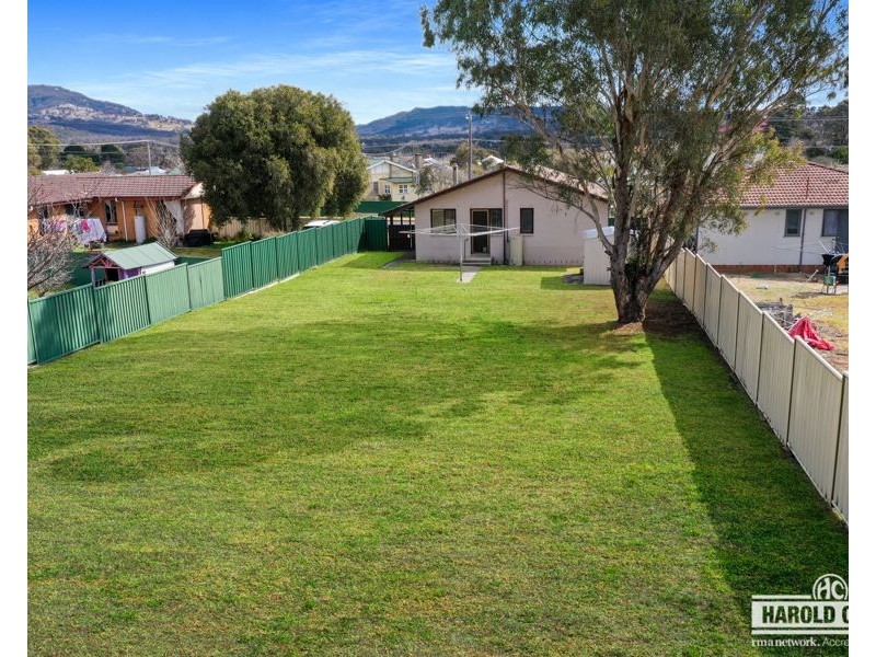 63 Logan Street, Tenterfield NSW 2372
