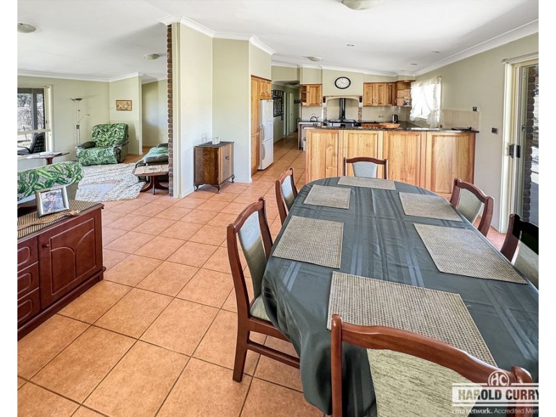 165 Roos Road, Tenterfield NSW 2372