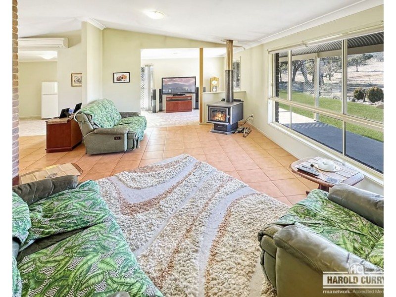 165 Roos Road, Tenterfield NSW 2372