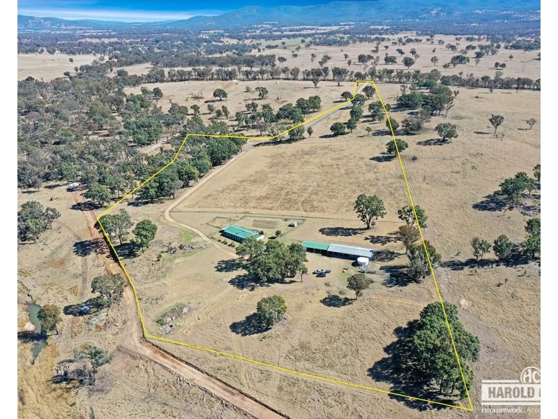 165 Roos Road, Tenterfield NSW 2372