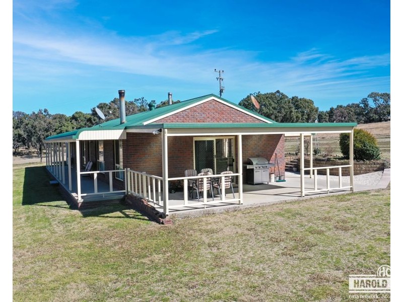 165 Roos Road, Tenterfield NSW 2372