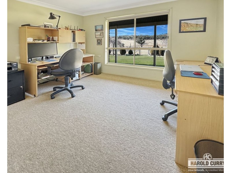 165 Roos Road, Tenterfield NSW 2372