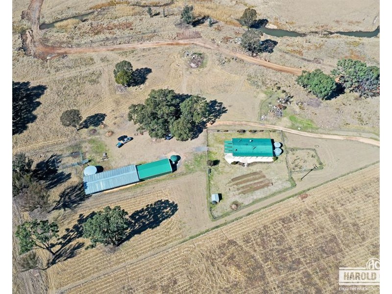 165 Roos Road, Tenterfield NSW 2372