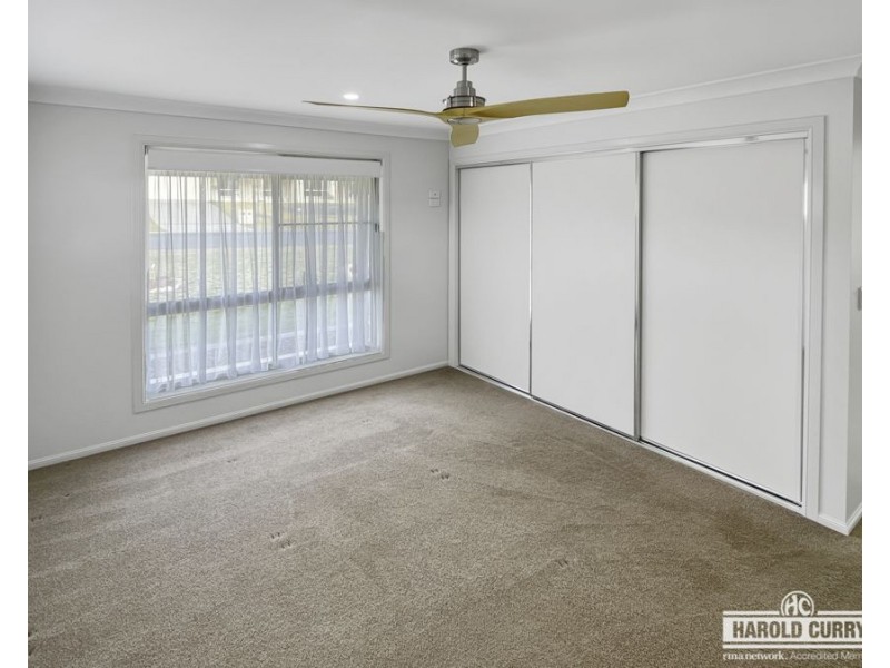 23 Parkes Drive, Tenterfield NSW 2372