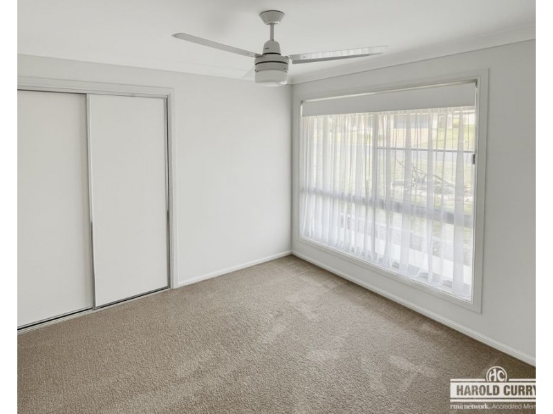 23 Parkes Drive, Tenterfield NSW 2372