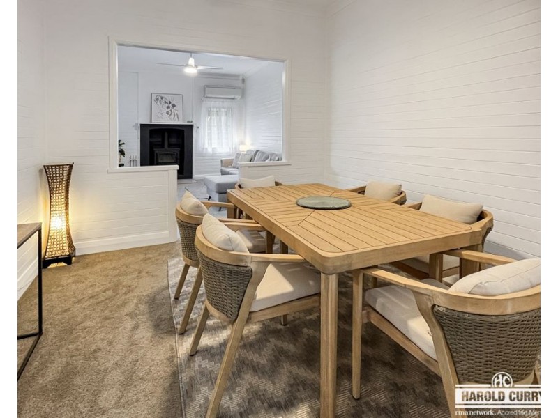 51 Molesworth Street, Tenterfield NSW 2372