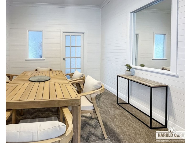 51 Molesworth Street, Tenterfield NSW 2372