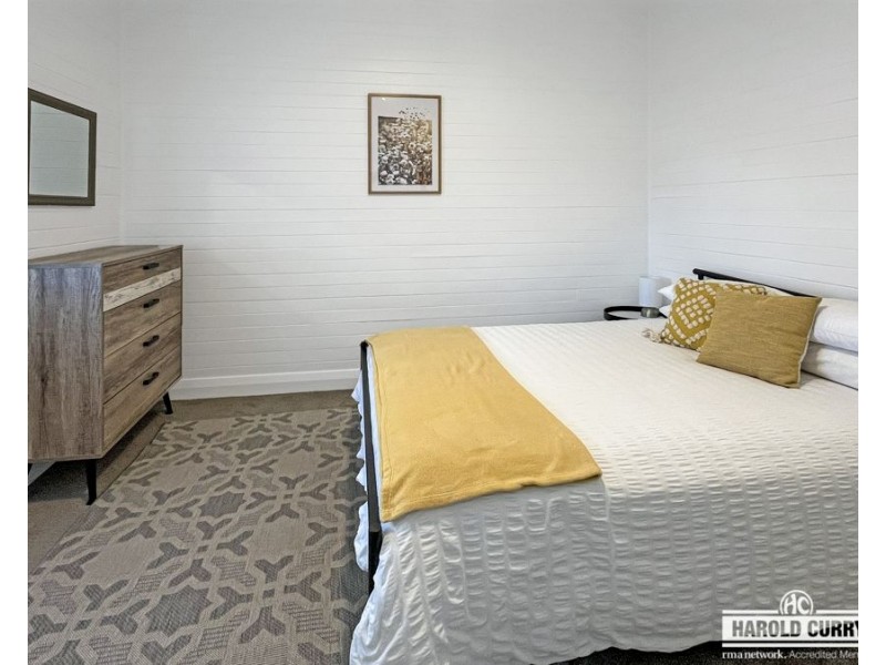 51 Molesworth Street, Tenterfield NSW 2372