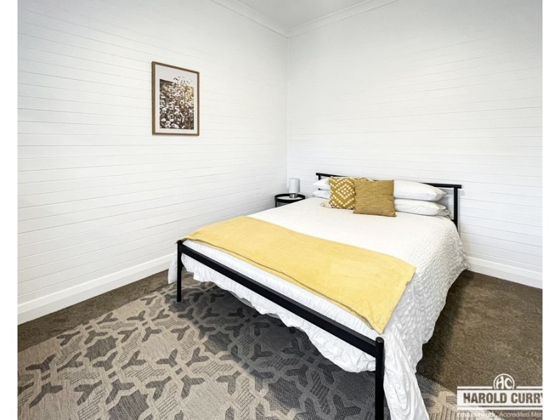 51 Molesworth Street, Tenterfield NSW 2372