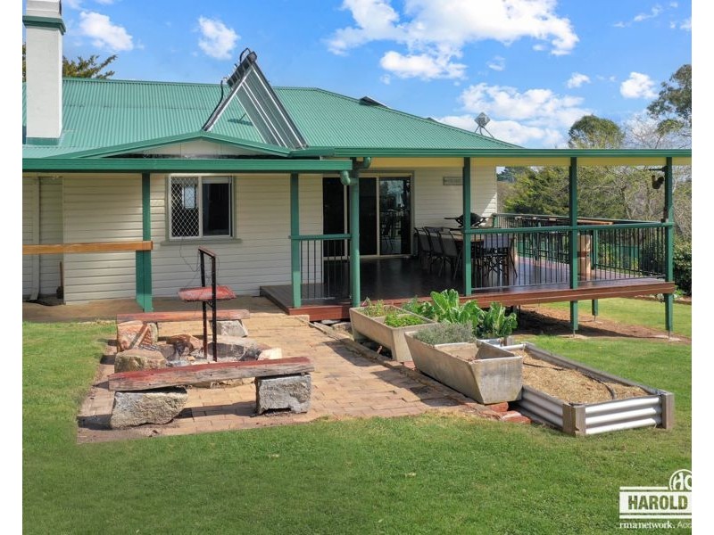76 Derby Street, Tenterfield NSW 2372