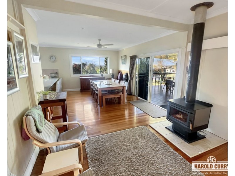 76 Derby Street, Tenterfield NSW 2372