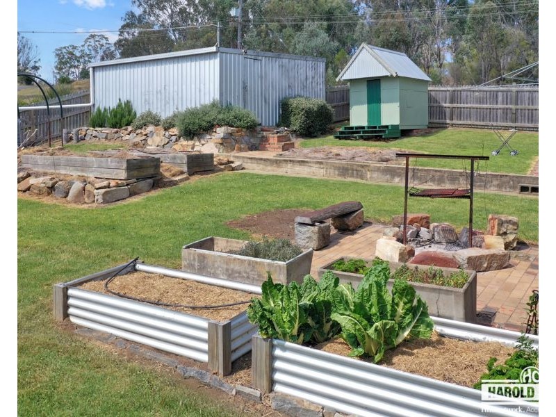 76 Derby Street, Tenterfield NSW 2372