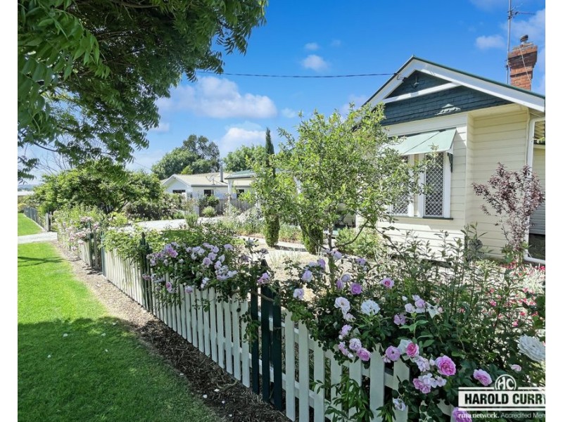 27 High Street, Tenterfield NSW 2372