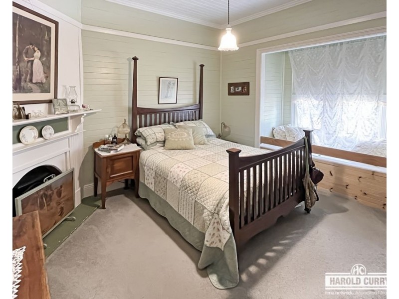 27 High Street, Tenterfield NSW 2372