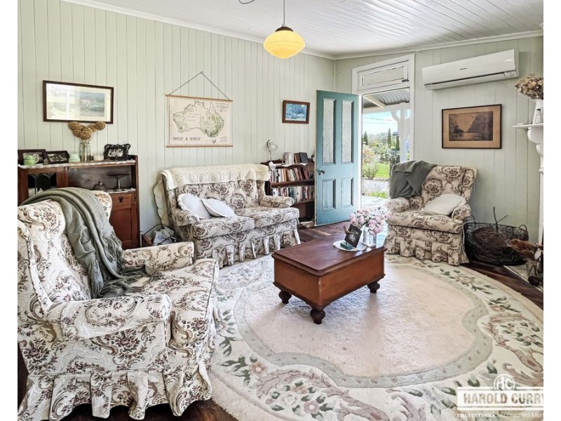 27 High Street, Tenterfield NSW 2372