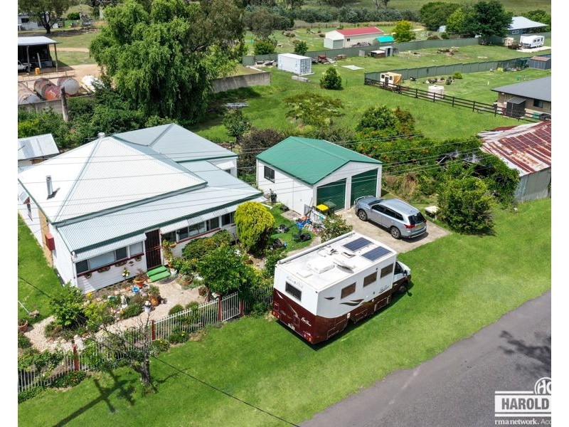 15 Clive Street, Tenterfield NSW 2372
