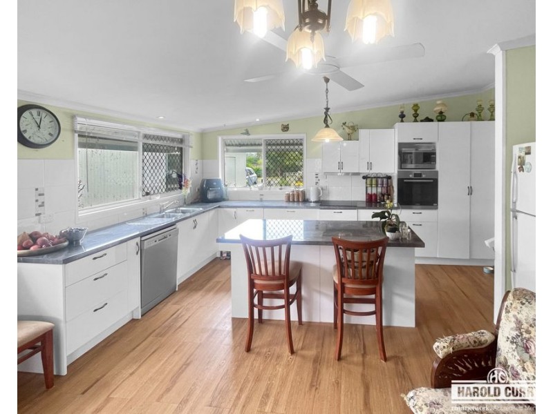 15 Clive Street, Tenterfield NSW 2372