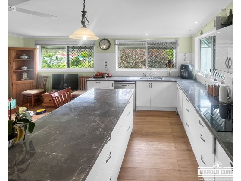 15 Clive Street, Tenterfield NSW 2372