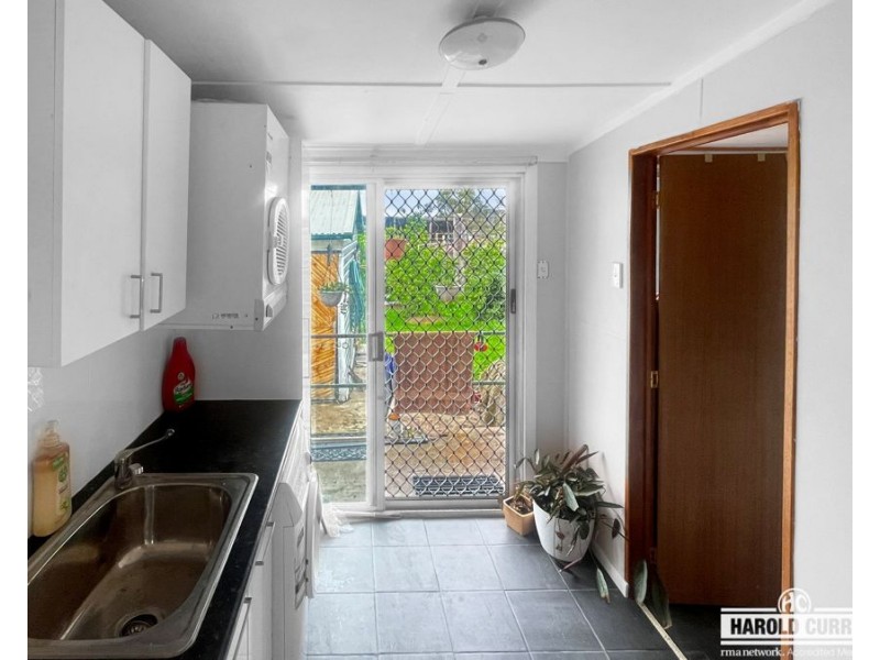 15 Clive Street, Tenterfield NSW 2372