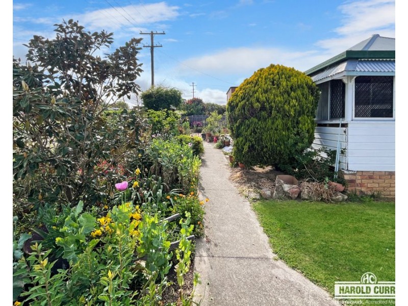 15 Clive Street, Tenterfield NSW 2372