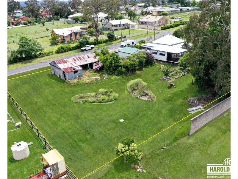 15 Clive Street, Tenterfield NSW 2372