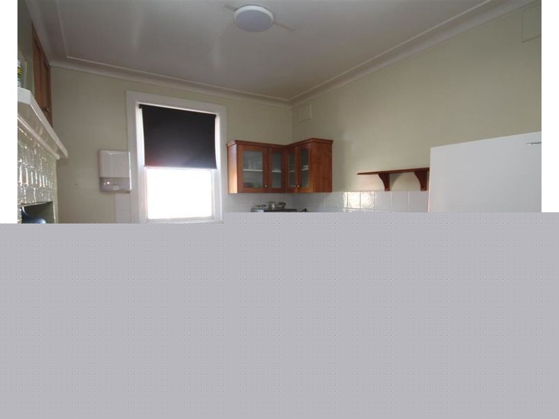 85 Cowper Street, Tenterfield NSW 2372