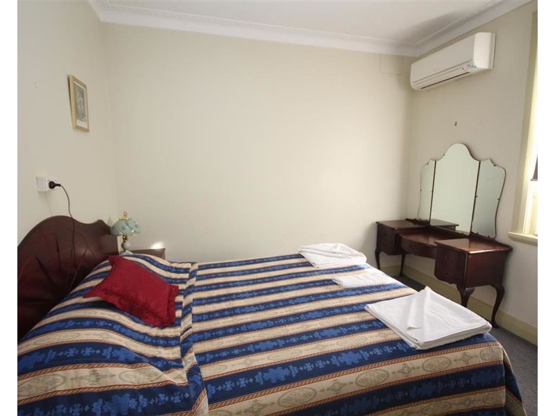 85 Cowper Street, Tenterfield NSW 2372