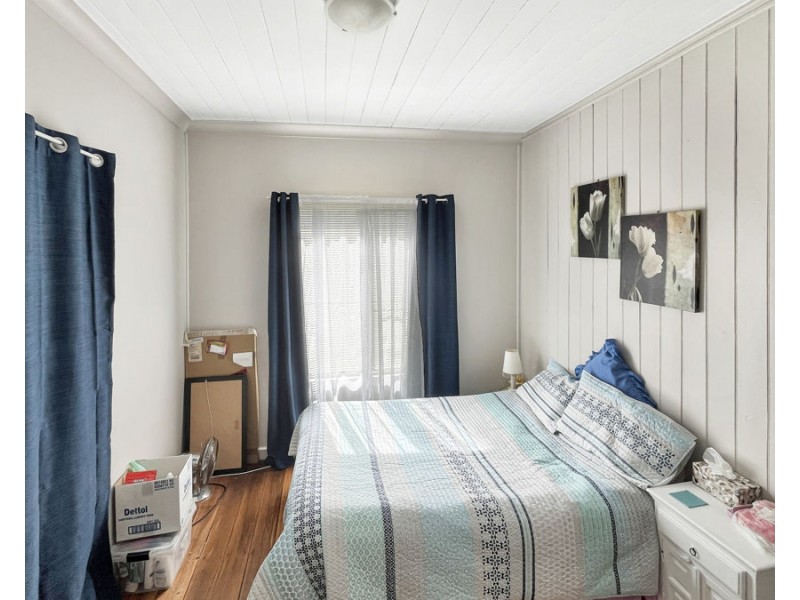 42 Margaret Street, Tenterfield NSW 2372