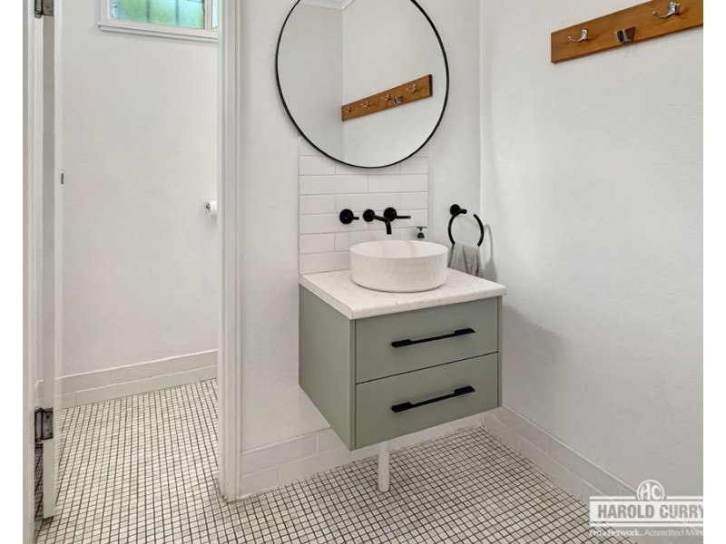 253 Rouse Street, Tenterfield NSW 2372