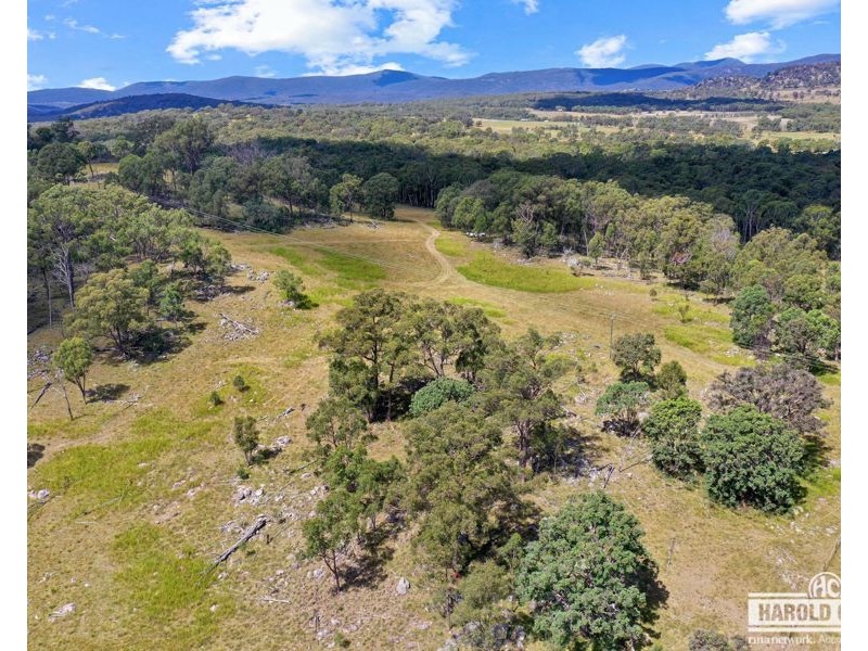 3 McCliftys Road, Bolivia via, Tenterfield NSW 2372