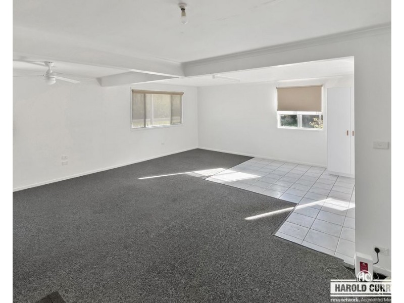 112 Petre Street, Tenterfield NSW 2372