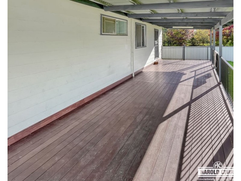 112 Petre Street, Tenterfield NSW 2372