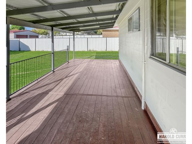 112 Petre Street, Tenterfield NSW 2372