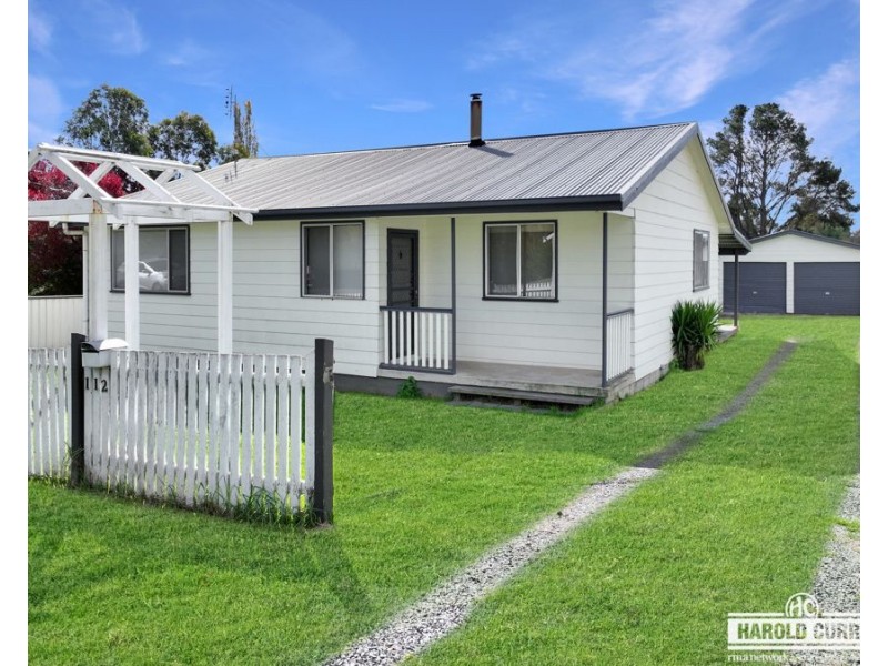 112 Petre Street, Tenterfield NSW 2372