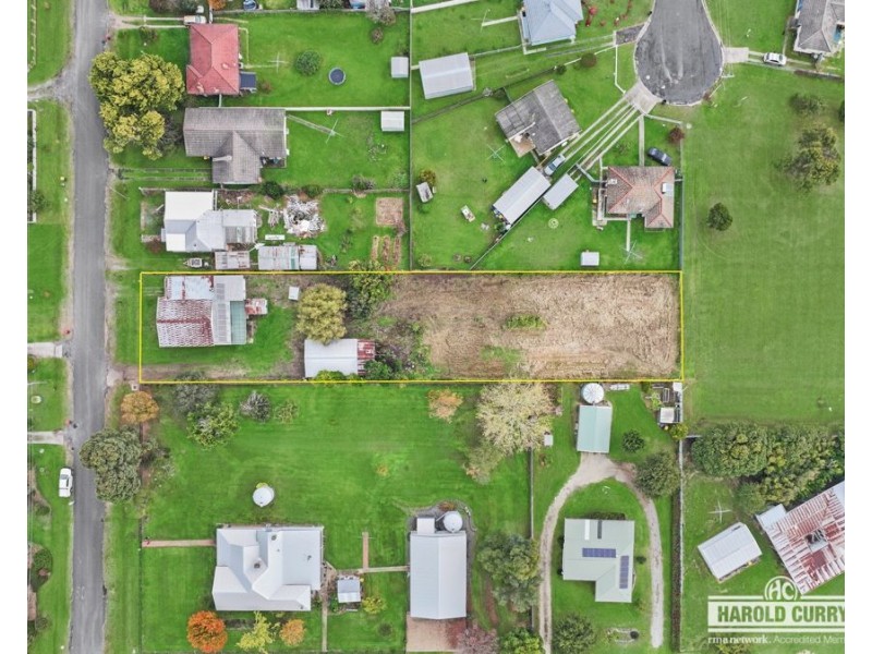 144 Petre Street, Tenterfield NSW 2372