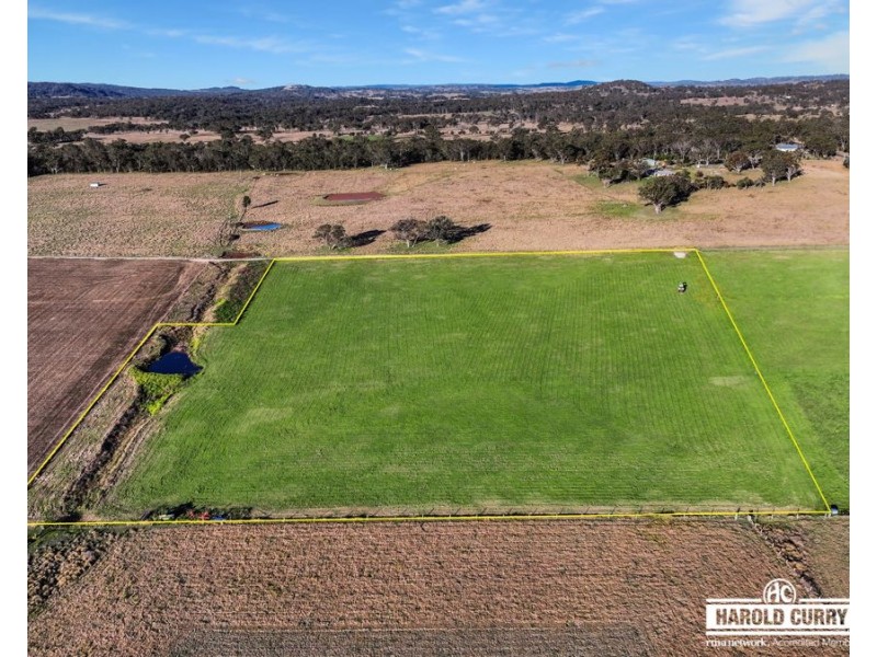 964B Bruxner way, Tenterfield NSW 2372