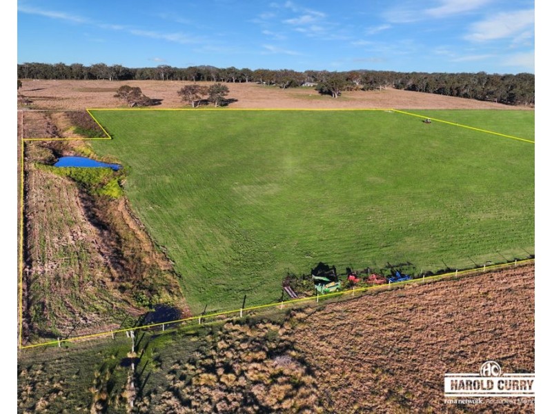 964B Bruxner way, Tenterfield NSW 2372