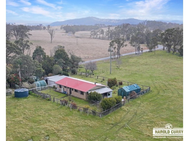 13 Snakes Valley Road, Tenterfield NSW 2372