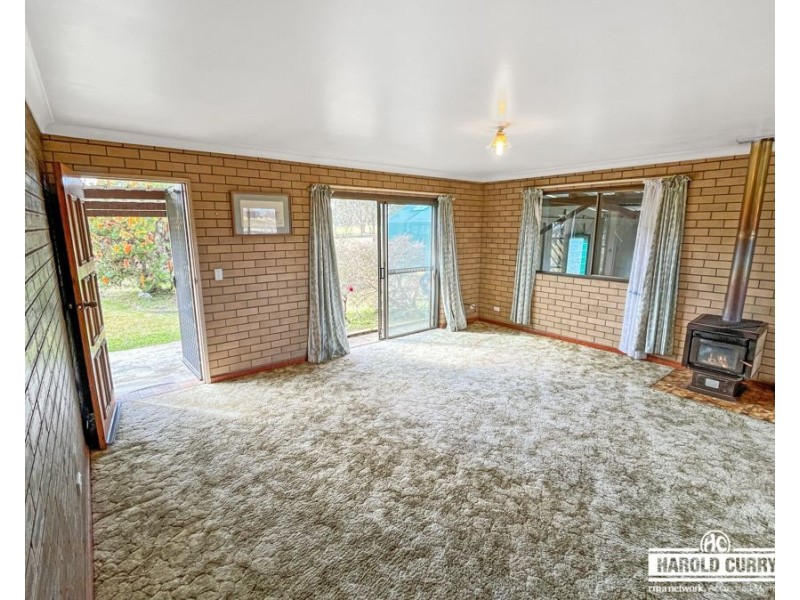 13 Snakes Valley Road, Tenterfield NSW 2372