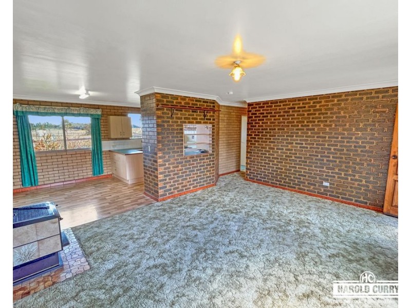 13 Snakes Valley Road, Tenterfield NSW 2372