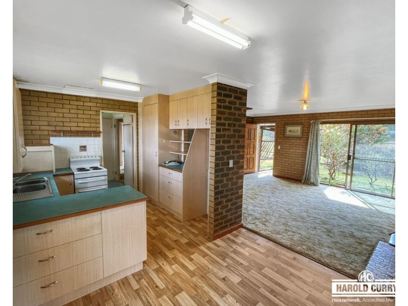 13 Snakes Valley Road, Tenterfield NSW 2372
