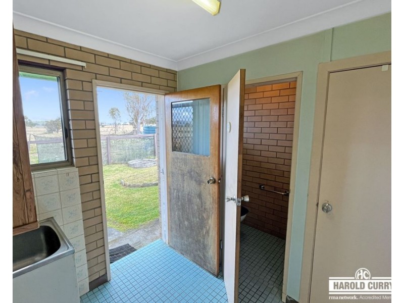 13 Snakes Valley Road, Tenterfield NSW 2372