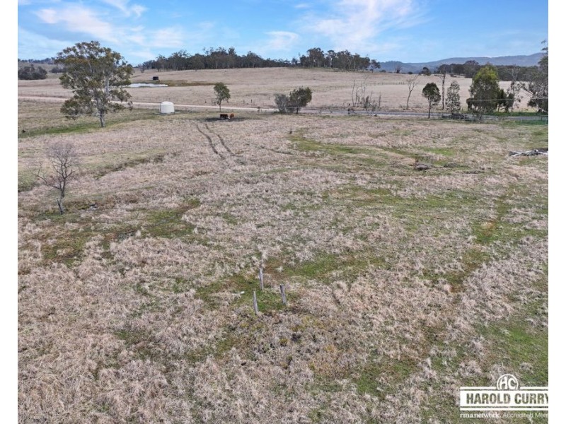 13 Snakes Valley Road, Tenterfield NSW 2372