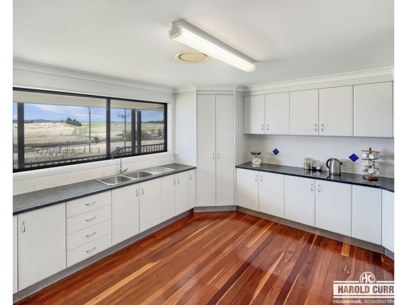 209 Wood Street, Tenterfield NSW 2372